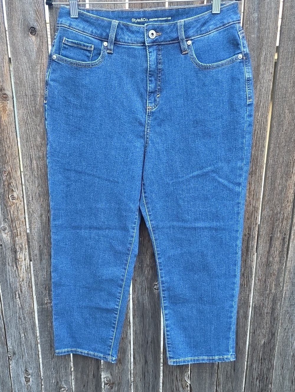 Style & Co. Women's Medium Blue Cropped Straight Leg Jeans